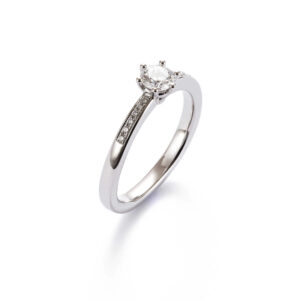 Solitär-Ring in Weissgold mit einem Brillanten 0.4ct
