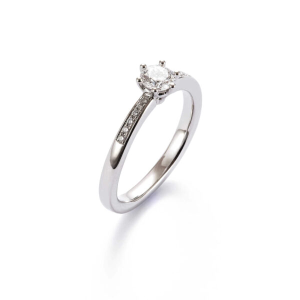Solitär-Ring in Weissgold mit einem Brillanten 0.4ct