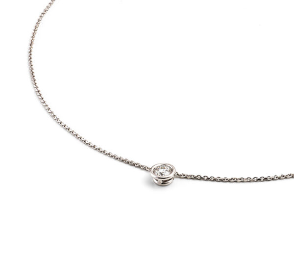 Collier in Weissgold mit Brillant 0,35 ct