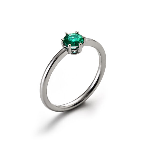 Ring in Weissgold mit grünem Smaragd 0.35 ct